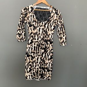 Guess stretch fitted animal print dress